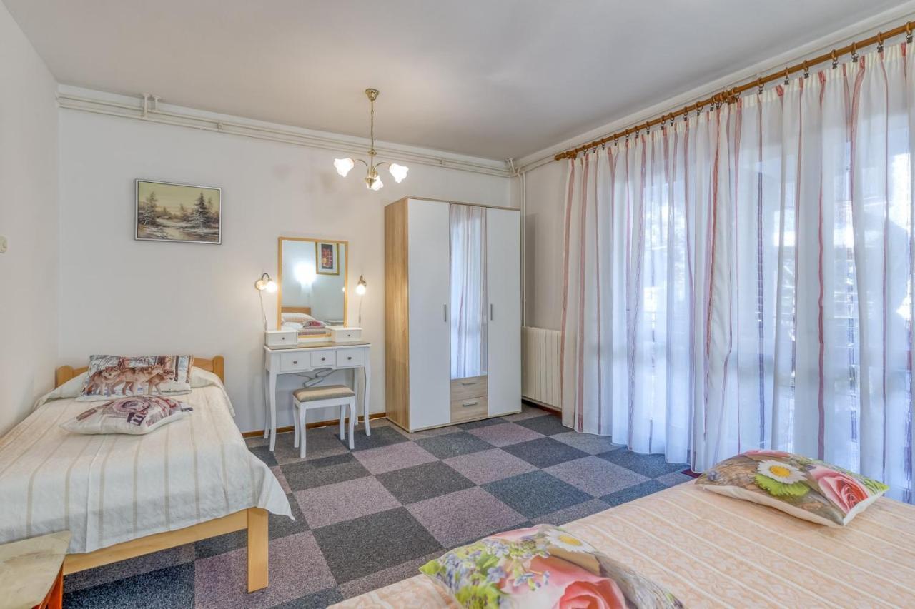 Apartment Complex Nevia Poreč Eksteriør billede